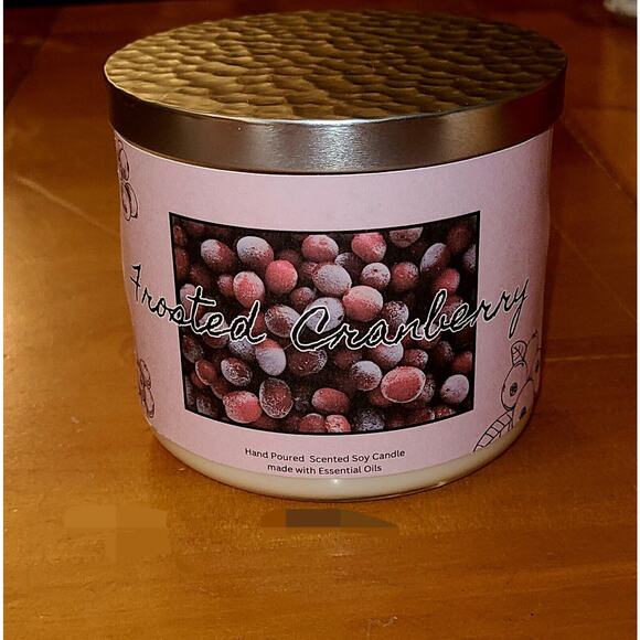 3 Wick Frosted Cranberry 14oz Candle - Picture 3 of 5